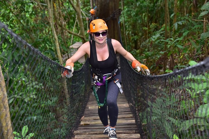 Jaco canopy tour hanging bridge walk