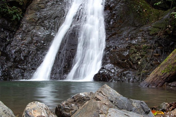 Guided waterfall hiking tour near Jaco Costa Rica
